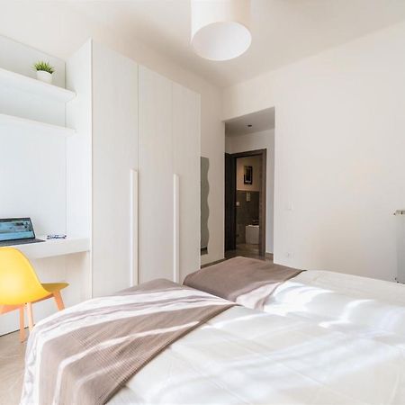 Hostly - Colorhome Pisa Midtown - Unique 3 Rooms With 3 Private Bathrooms Exterior photo