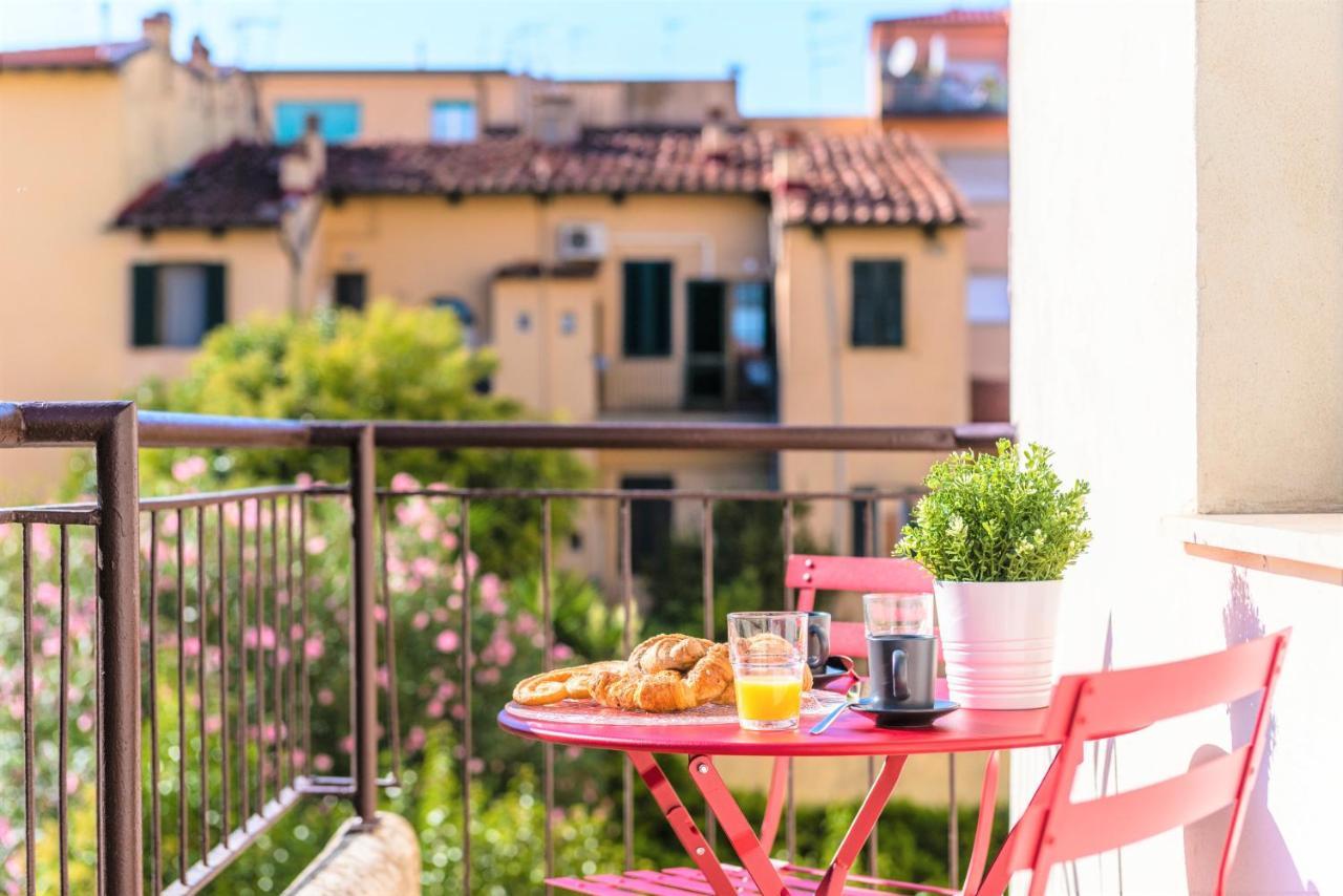 Hostly - Colorhome Pisa Midtown - Unique 3 Rooms With 3 Private Bathrooms Exterior photo