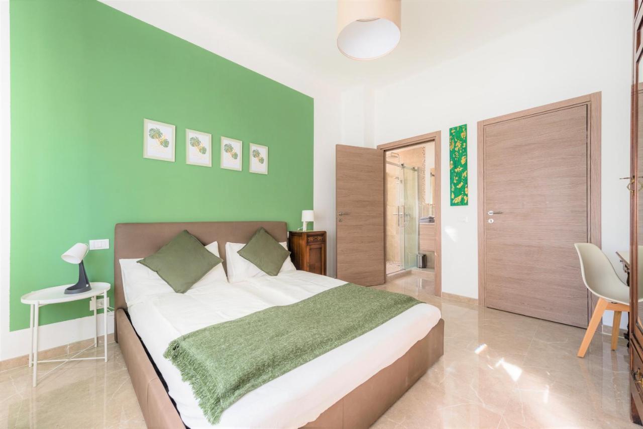 Hostly - Colorhome Pisa Midtown - Unique 3 Rooms With 3 Private Bathrooms Exterior photo